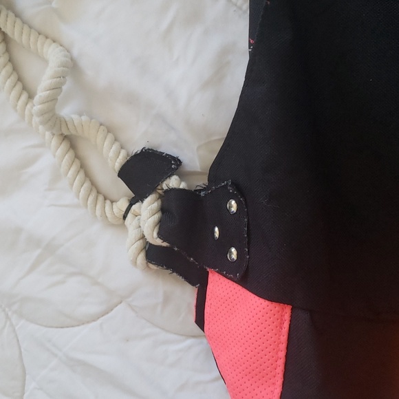 Sturdy Travel Bag from Cancun - Picture 8 of 14